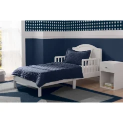 Delta Children Baker Platform Toddler Bed