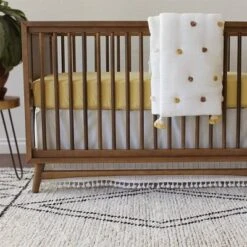 Crane Baby Cotton Muslin Pom Pom Blanket - Kendi White -Baby Trend Store GUEST 2ff02ad2 d992 4139 a610 caca35b84513