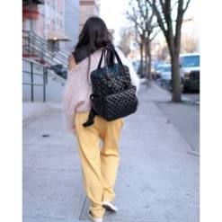 7AM Enfant 15" London EveryDay Backpack -Baby Trend Store GUEST 4a429a94 b029 459b b48b 58175392484f