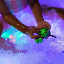 Glo Pals Character Pippa & 6 Green Light Up Water Cubes -Baby Trend Store GUEST 53d47519 7901 49e4 b278 a7b15c393e63