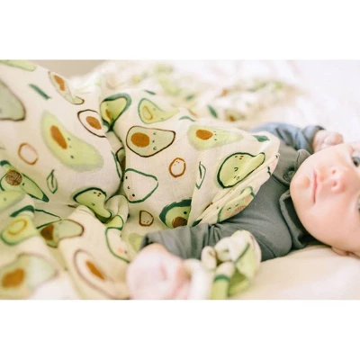 Loulou Lollipop Muslin Swaddle Blanket - Avocado 2 Loulou Lollipop Muslin Swaddle Blanket - Avocado - Image 2