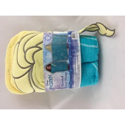 Frozen Elsa Hooded Bath Towel Blue 2 Frozen Elsa Hooded Bath Towel Blue - Image 2