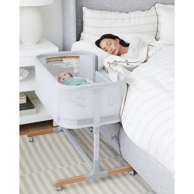 Skip Hop Cozy-Up 2-in-1 Bedside Sleeper & Bassinet 8 Skip Hop Cozy-Up 2-in-1 Bedside Sleeper & Bassinet - Image 8